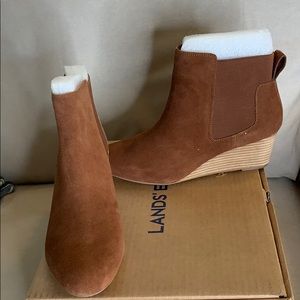 NIB Lands’ End Wedge Chelsea Boots